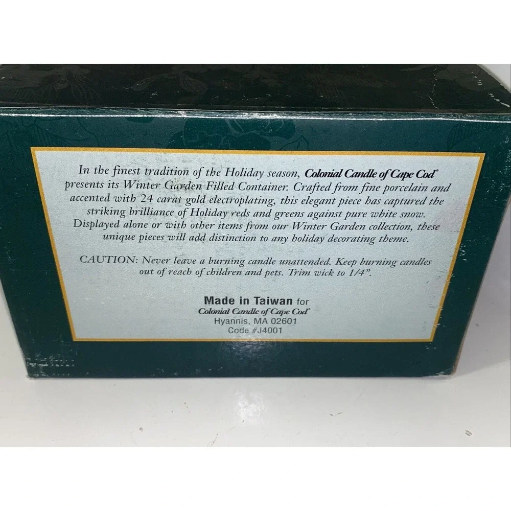 Colonial Candle of Cape Cod Winter Garden Floral Porcelain‎ Gold Trim New In Box